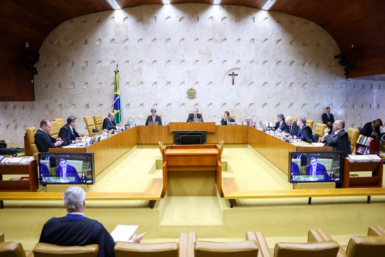 Guardas municipais podem fazer policiamento urbano, decide STF