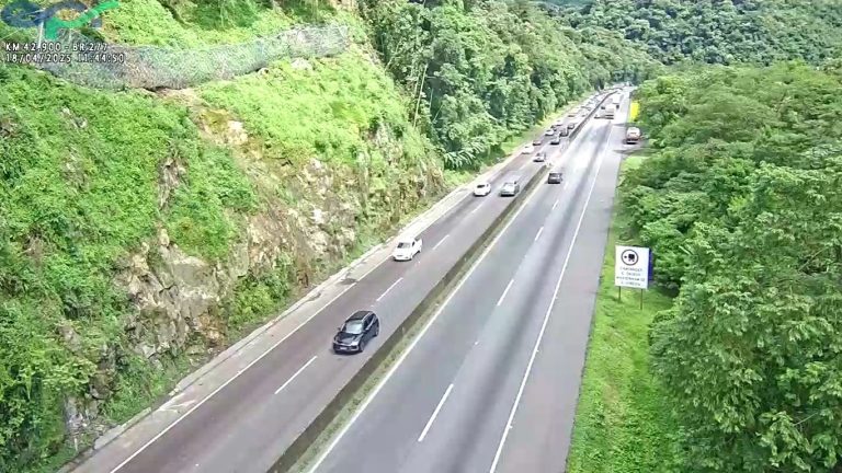 Mais de 440 mil veículos circularam pelas rodovias da região durante os feriados de Páscoa e Tiradentes