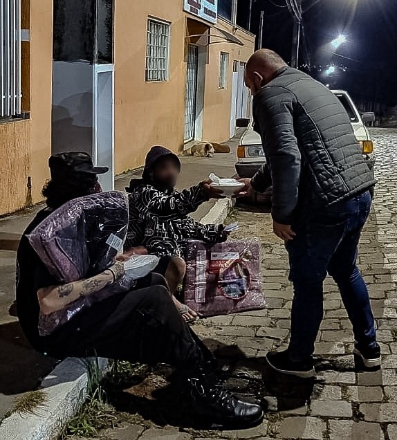 Jaguariaíva intensifica ações emergenciais de acolhimento a pessoas em situação de rua durante o frio Jaguariaíva intensifica ações emergenciais de acolhimento a pessoas em situação de rua durante o frio