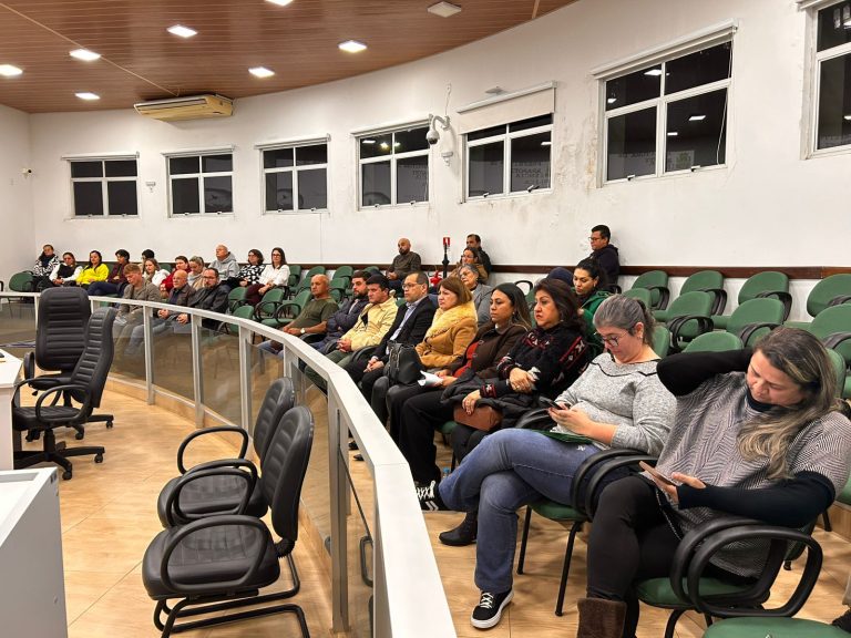 Arapoti realiza audiência pública para elaboração do PPA 2026–2029 Arapoti realiza audiência pública para elaboração do PPA 2026–2029