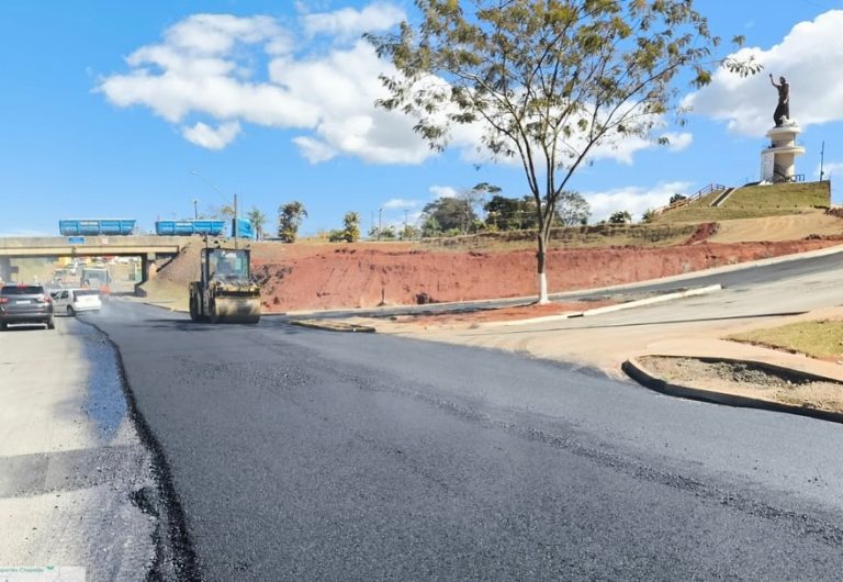 Revitalização da Rua José Jorge Direne entra na fase de recape asfáltico em Arapoti